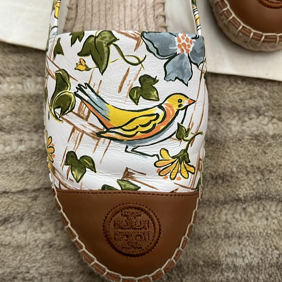 Tory Burch Leather Espadrilles - Picture 5 of 5